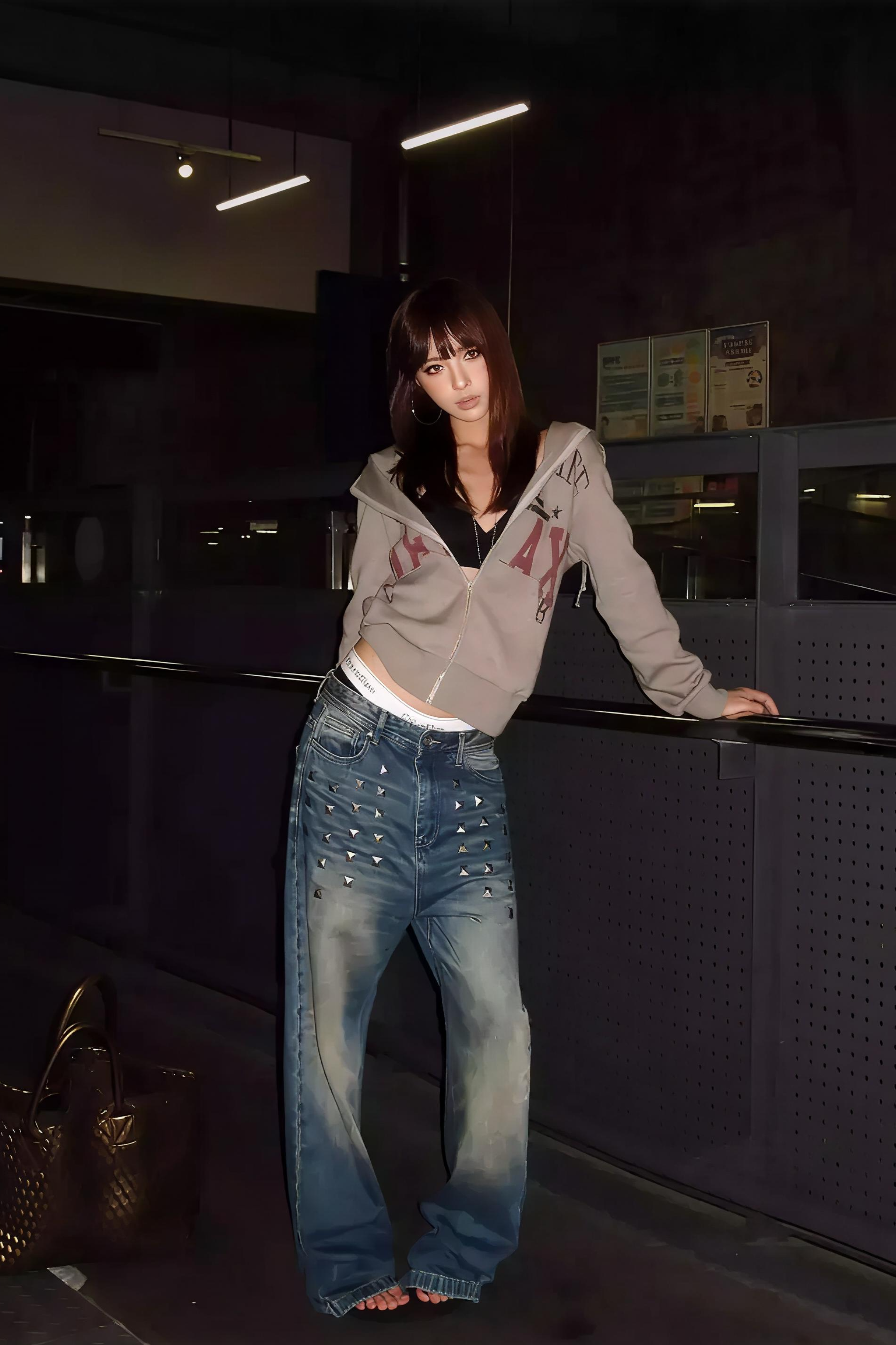 Blue Distressed Whisker Wash Baggy Loose Straight Jeans with Square Nails