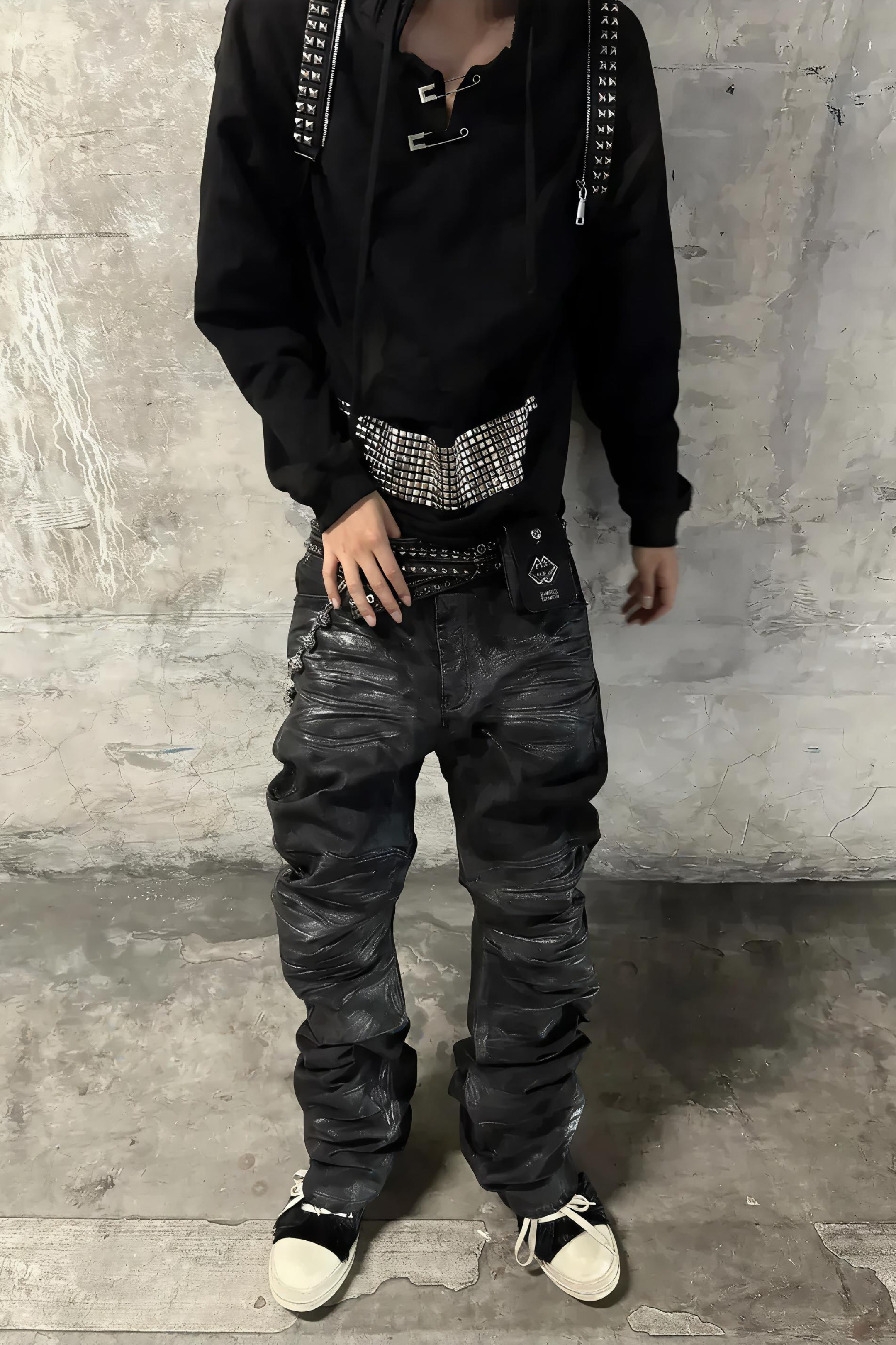 Curved Bamboo Joint Washed Brushed Wax 3D Jeans
