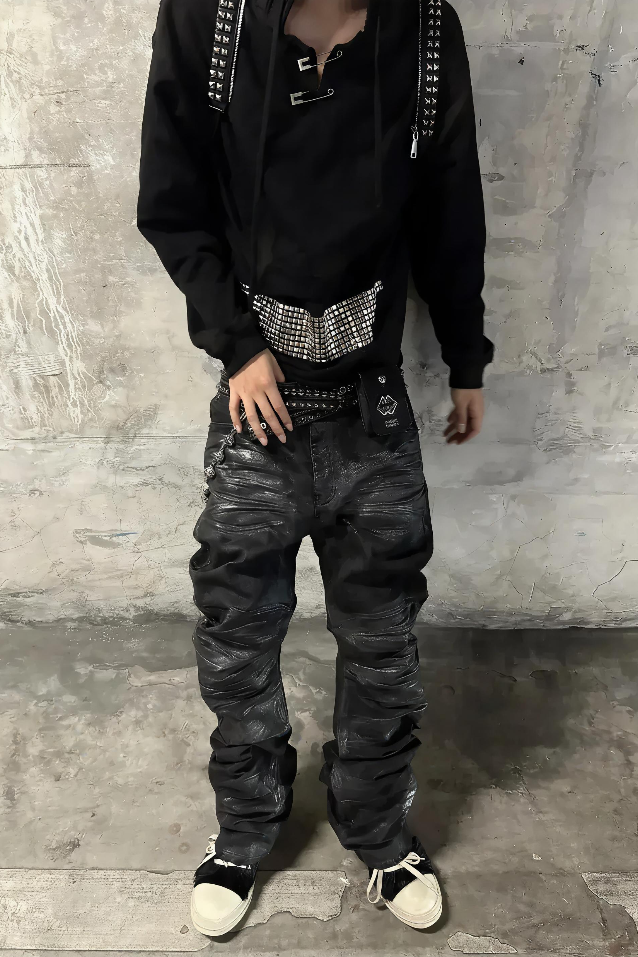 Curved Bamboo Joint Washed Brushed Wax 3D Jeans