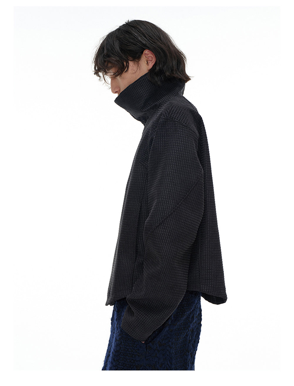 Twisted Collar Zippered Check Jacket