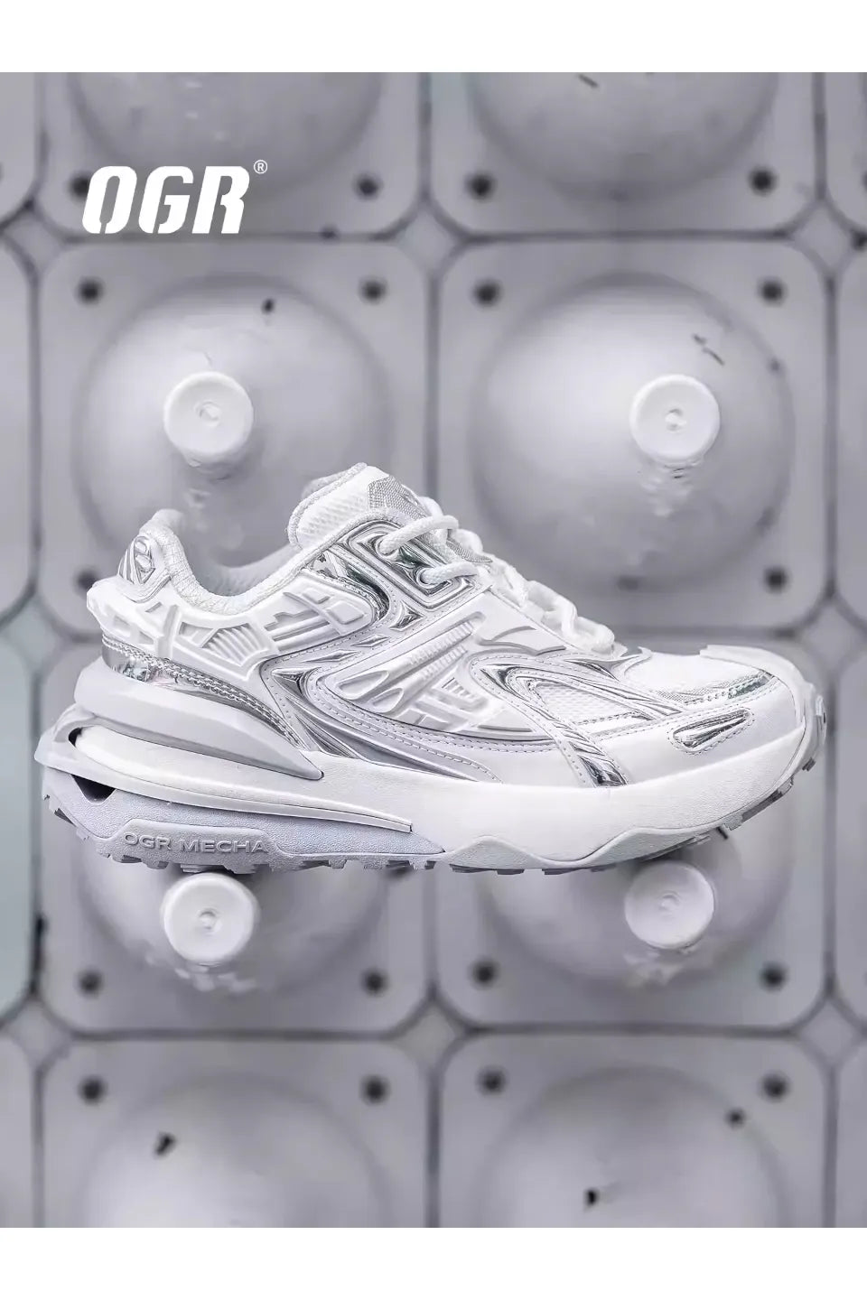 Chameleon Sneaker