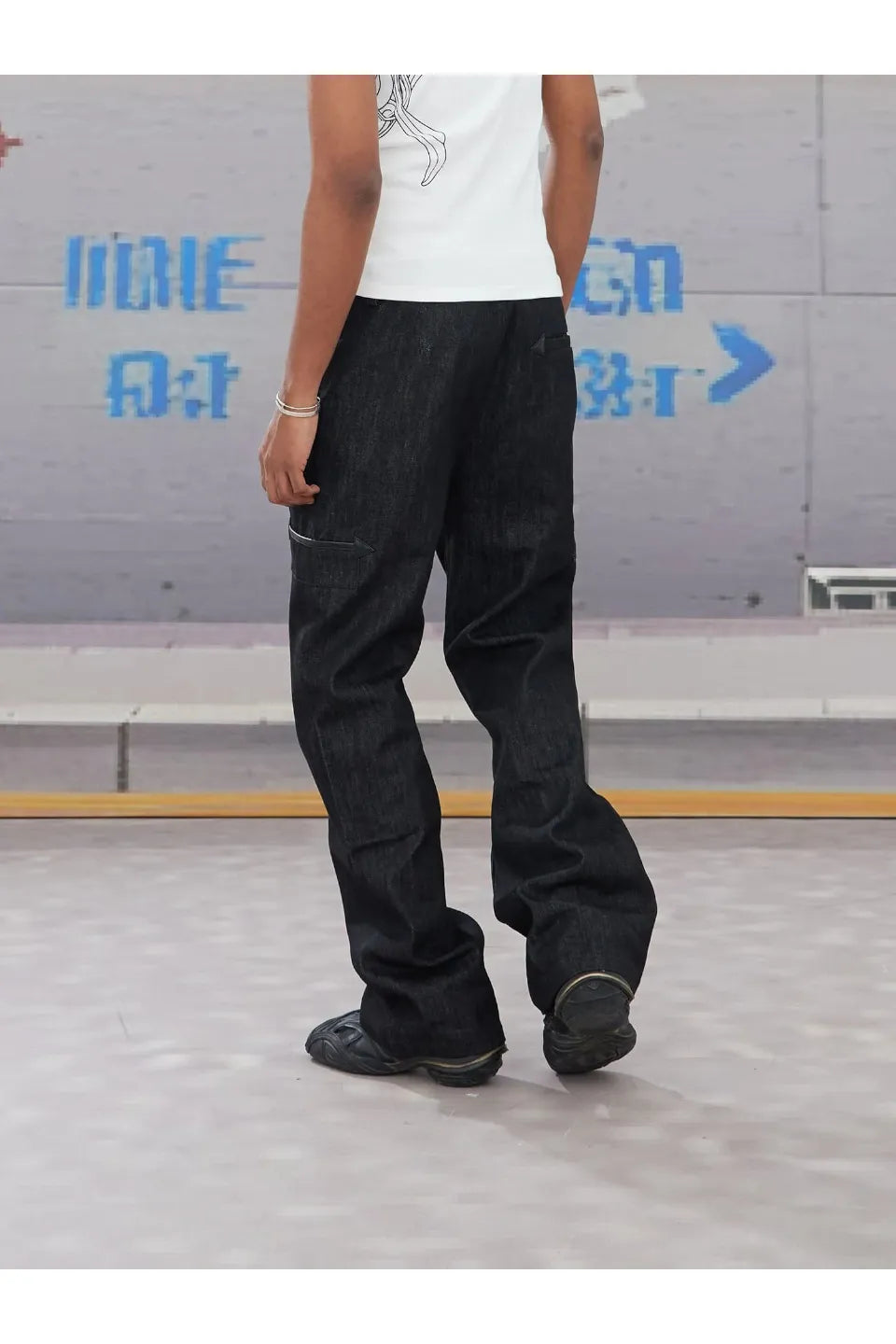 Double Zipper Multi Pocket Raw Jeans