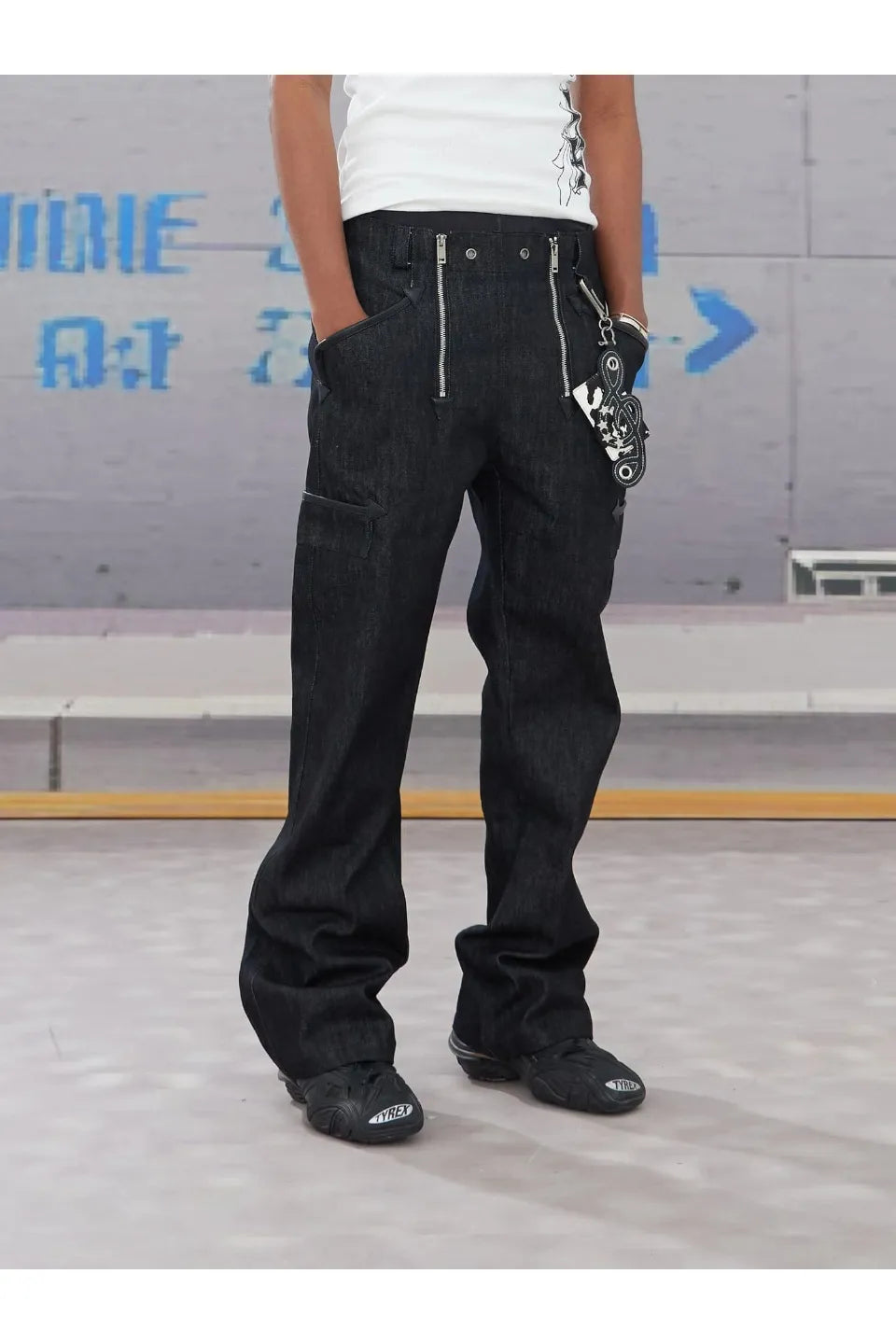 Double Zipper Multi Pocket Raw Jeans