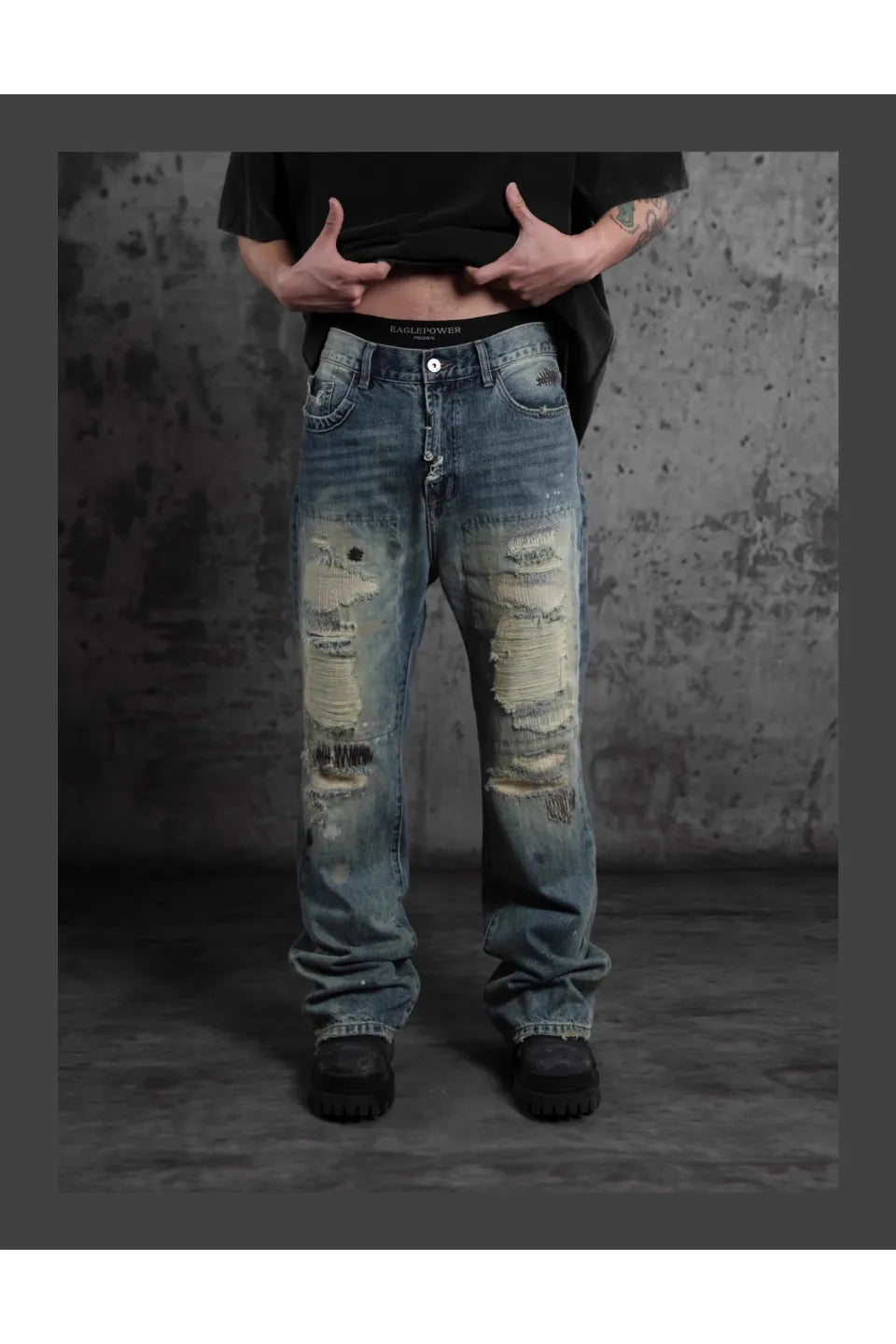 Micro Boob Distressed Dirty Wash Ripped Jeans