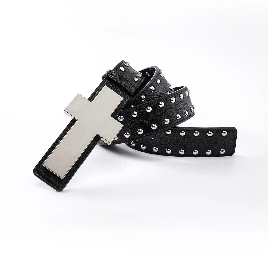 ╋ Cracked Leather Rivet Belt