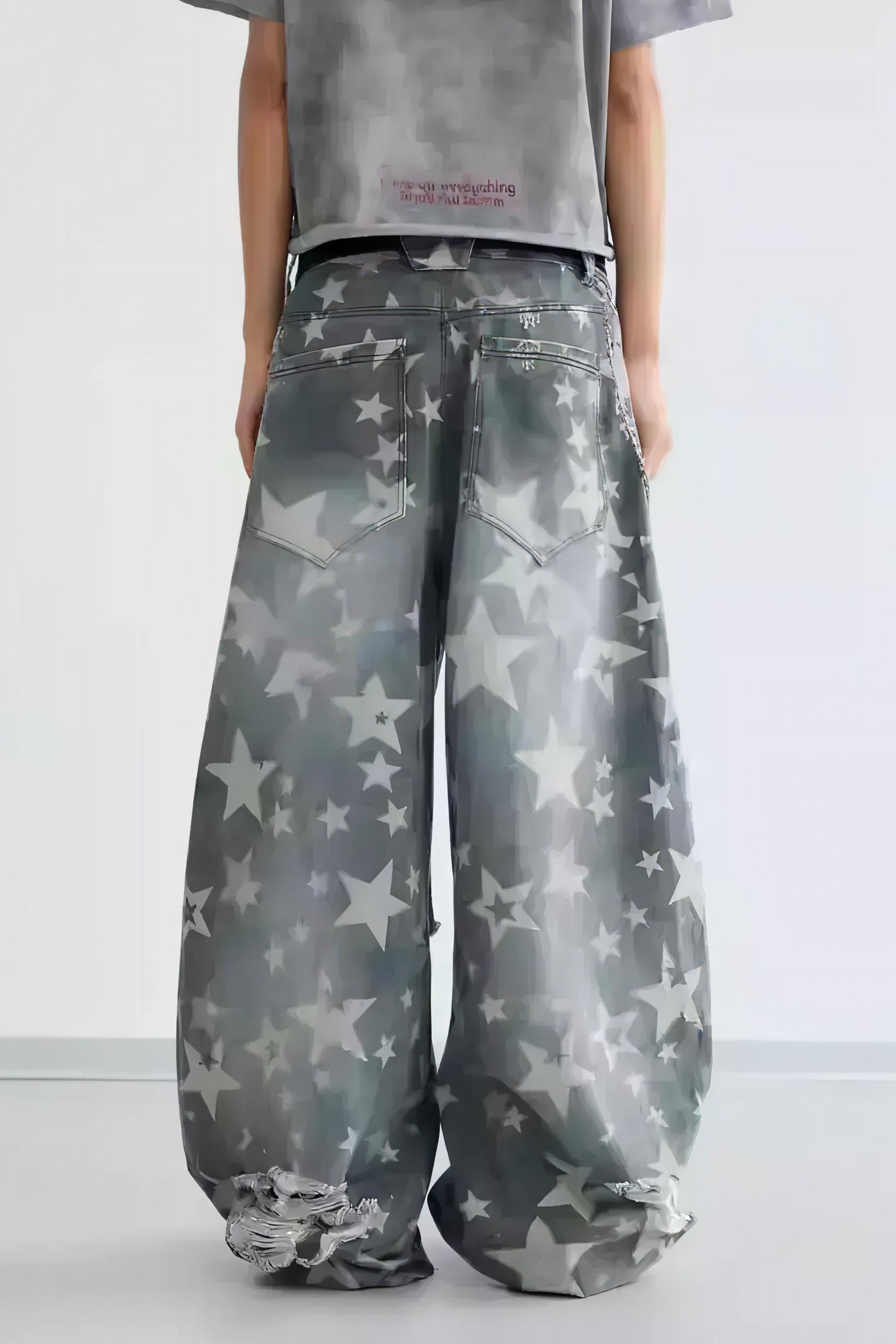 Star Distressed Curve Jeans