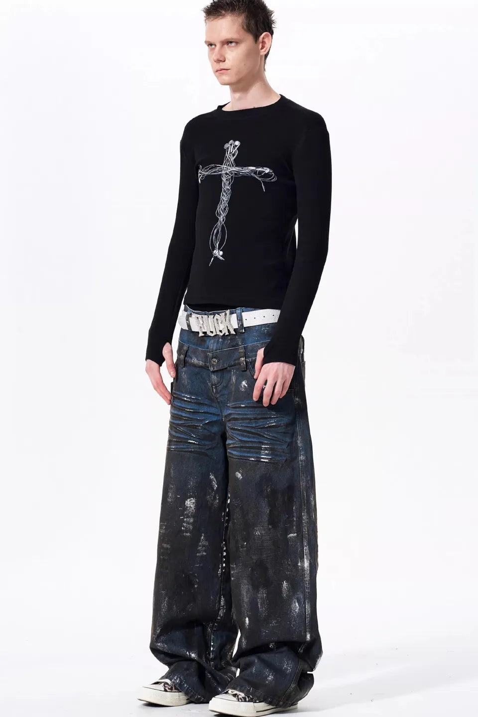 Graphic Cross Headphone LS Tee