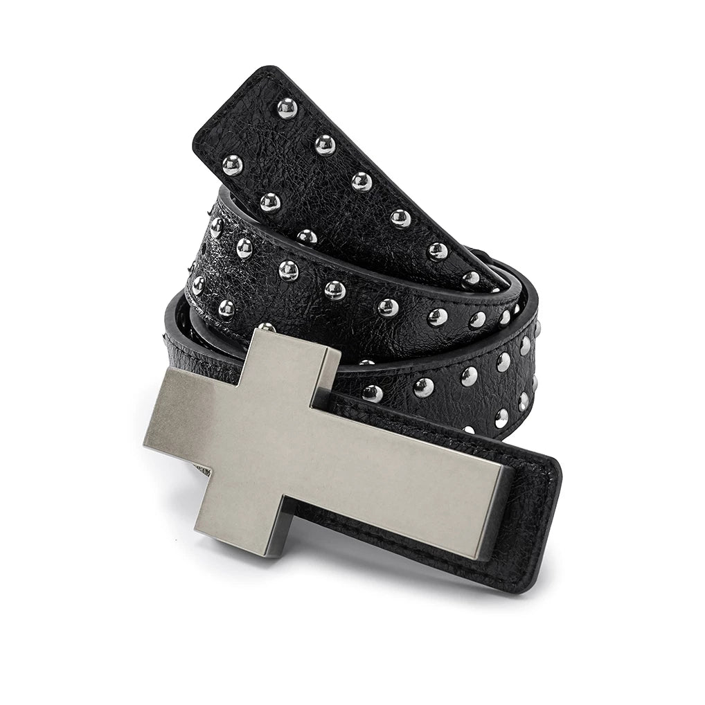 ╋ Cracked Leather Rivet Belt