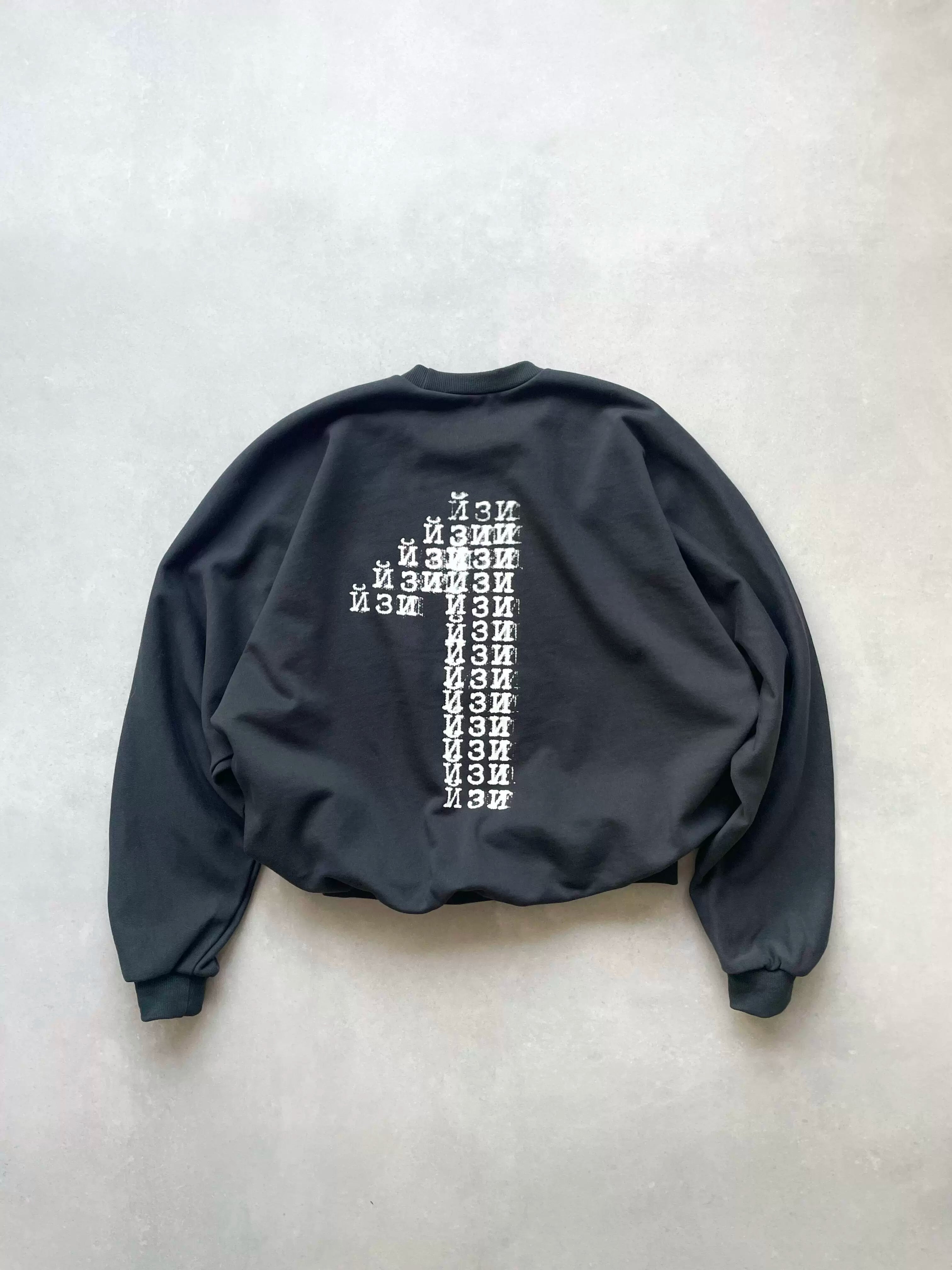 Large Fit Pullover
