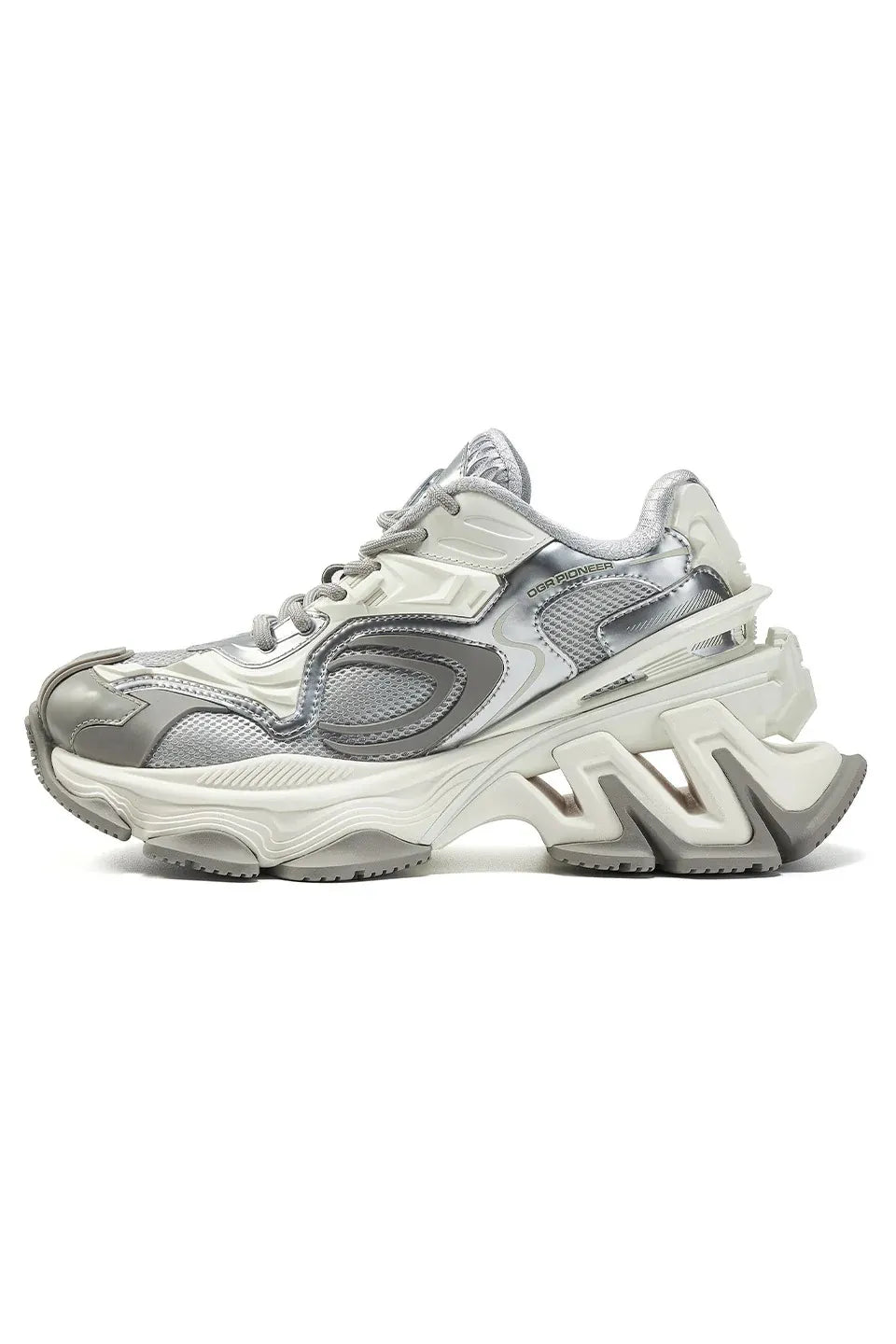 Pioneer Sneaker