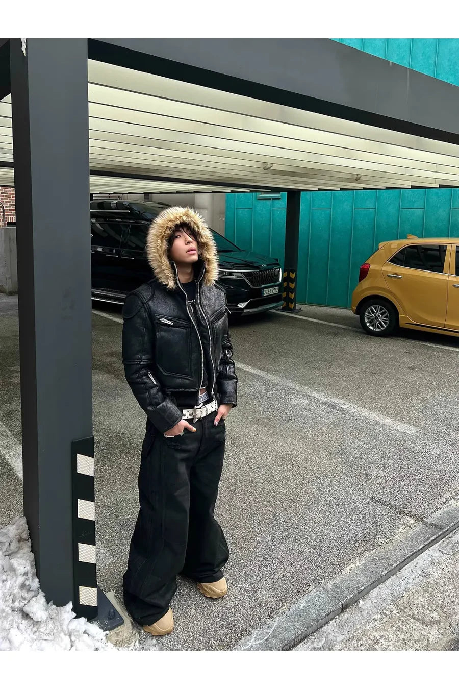 WØR Detachable Fur Collar Leather Jacket