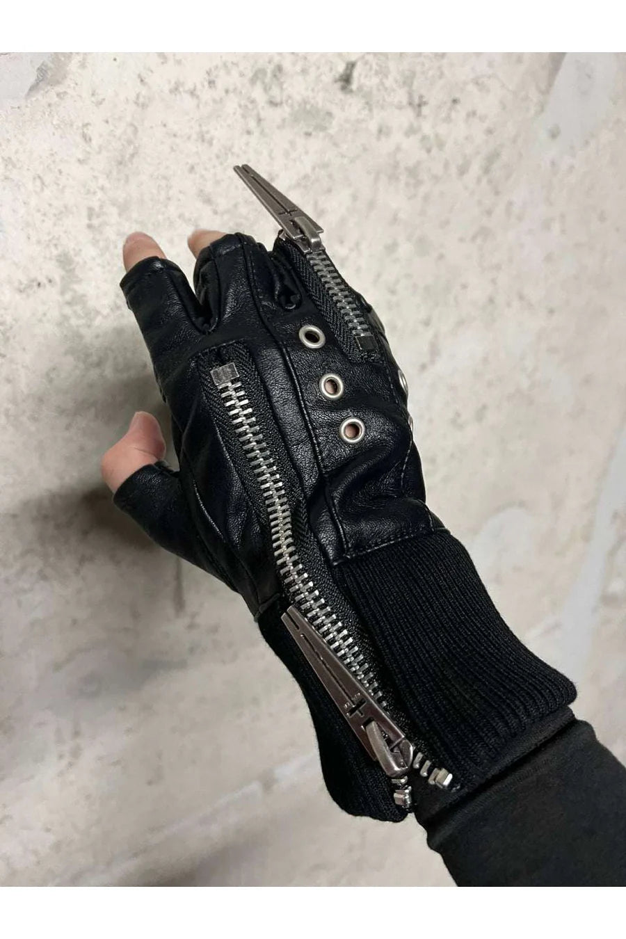 WØR Double Zipper Layered Gloves