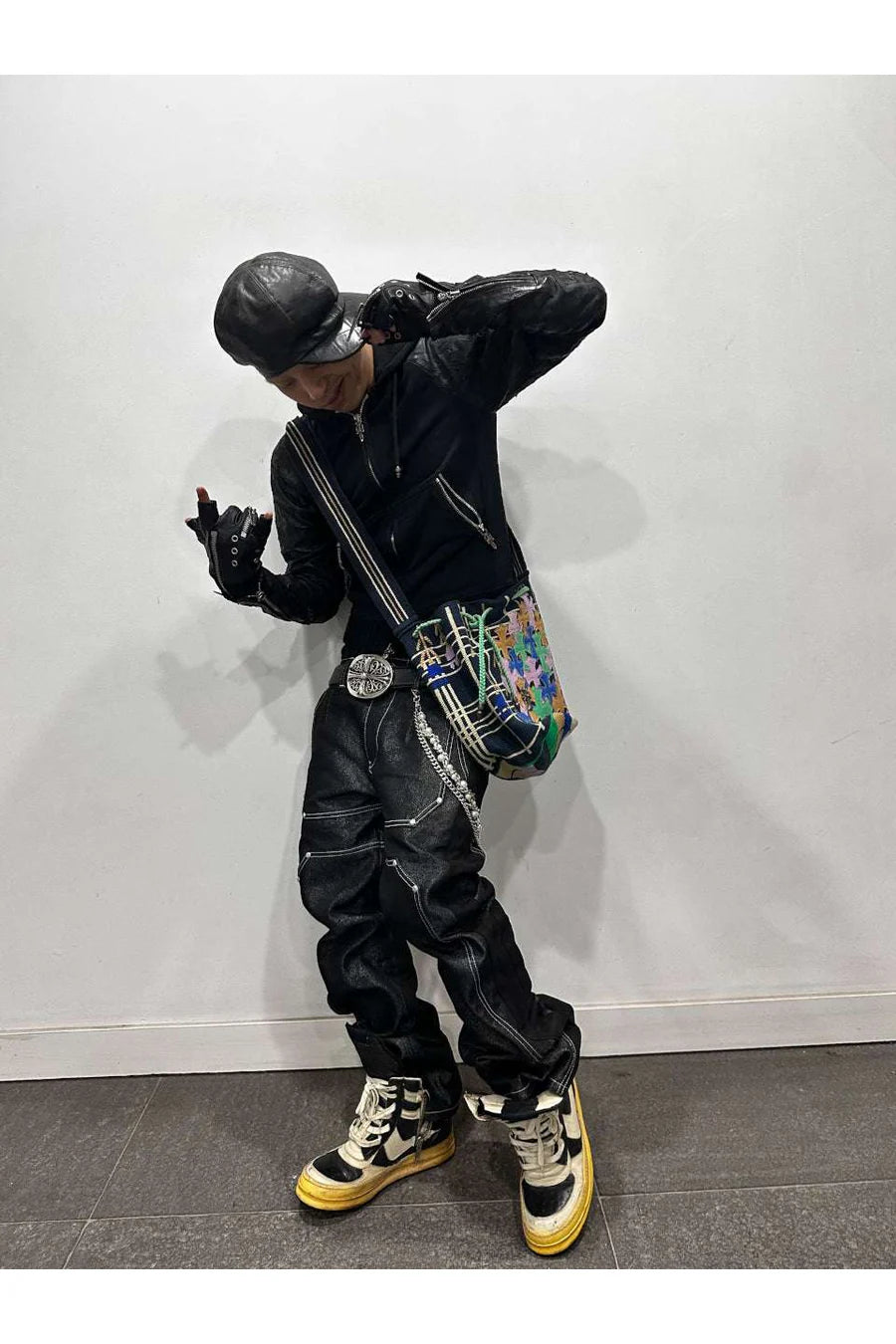 WØR Double Zipper Layered Gloves